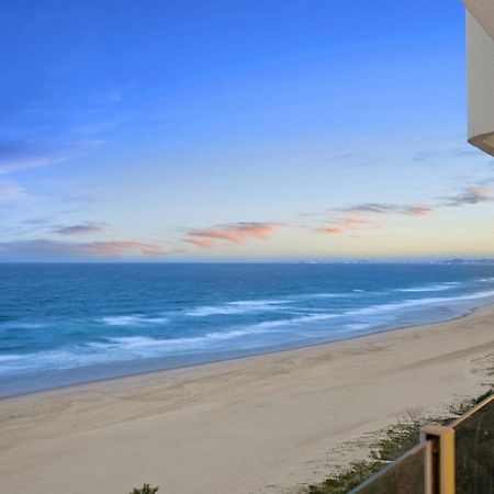 Dorchester On The Beach Gold Coast Dış mekan fotoğraf