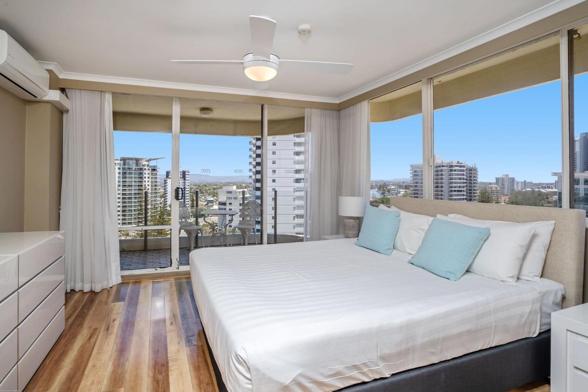 Dorchester On The Beach Gold Coast Dış mekan fotoğraf
