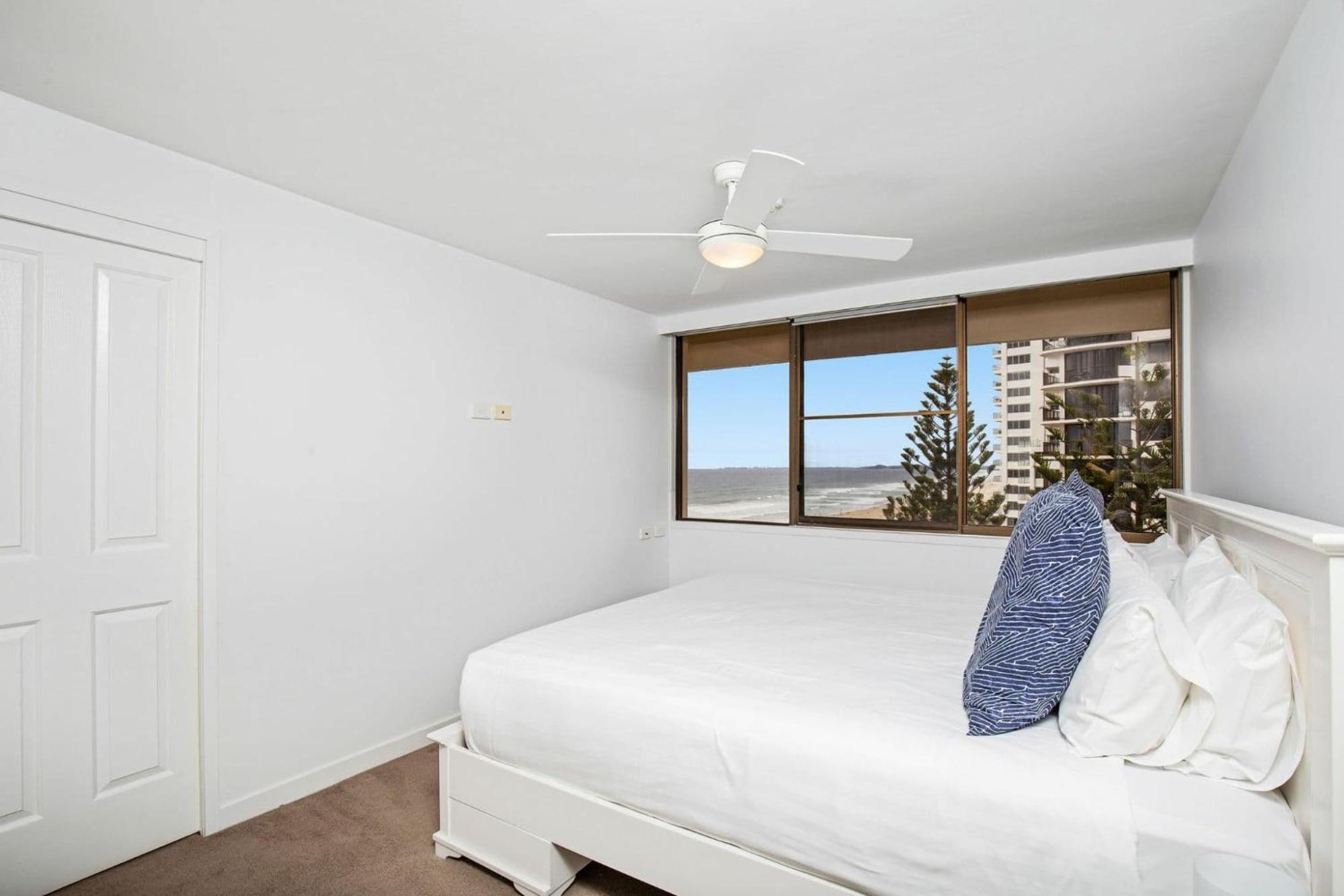 Dorchester On The Beach Gold Coast Dış mekan fotoğraf