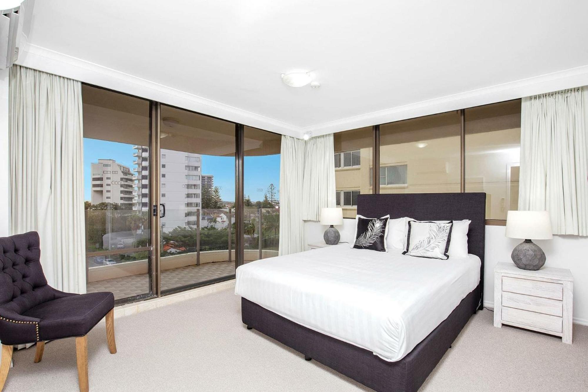 Dorchester On The Beach Gold Coast Dış mekan fotoğraf